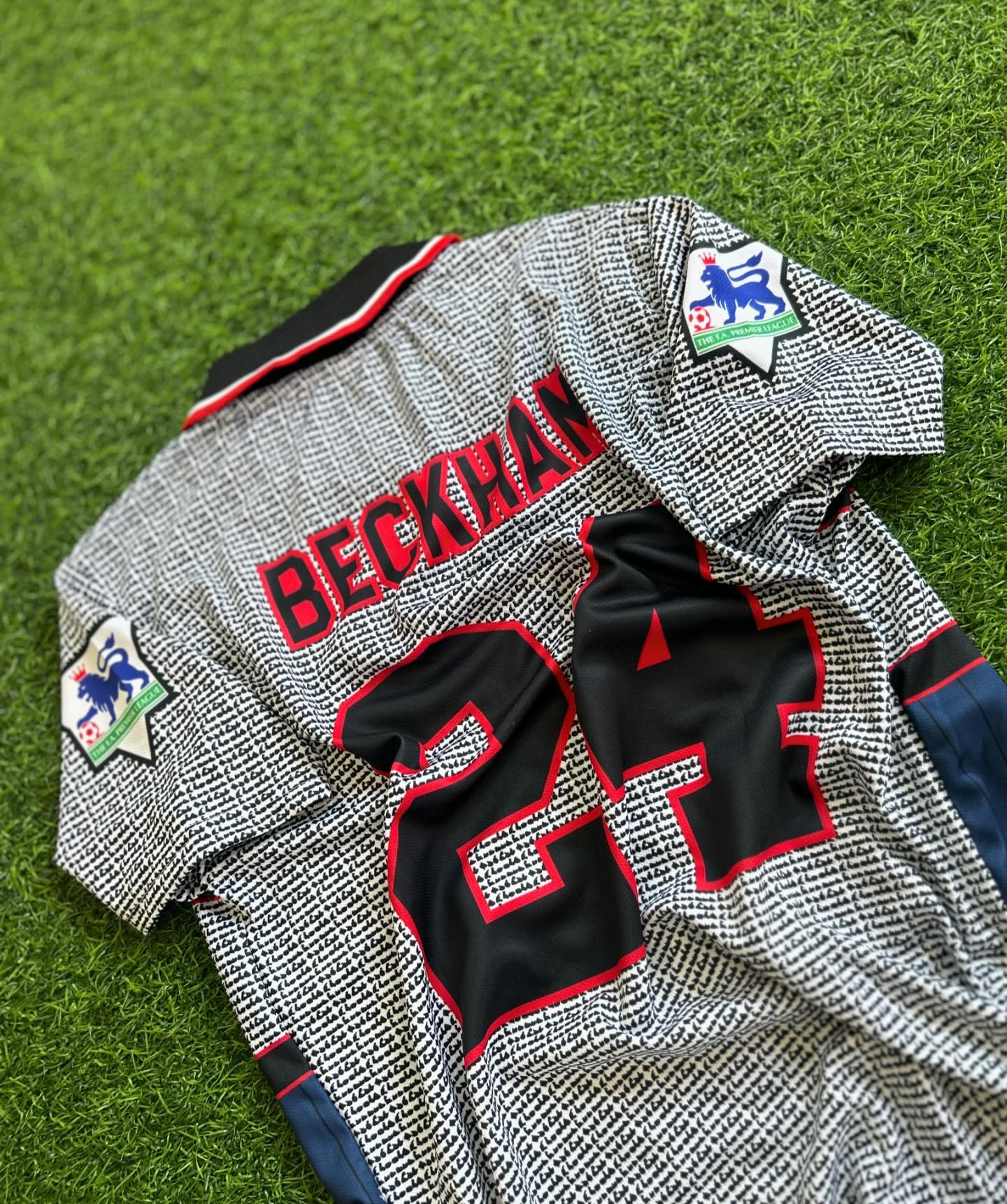 David Beckham Manchester United Retro Football Jersey Kit