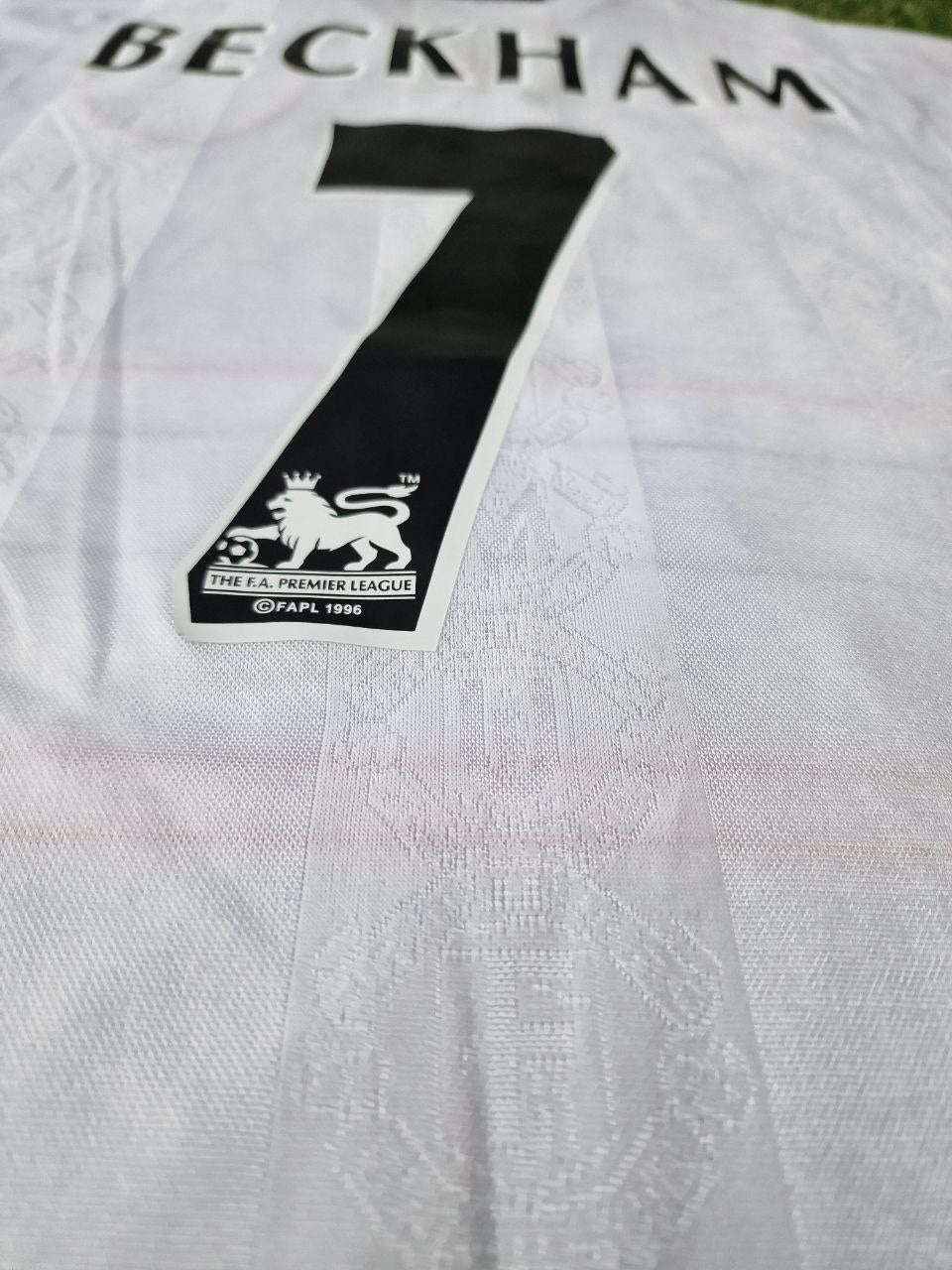 David Beckham Manchester United Retro Football Jersey Kit