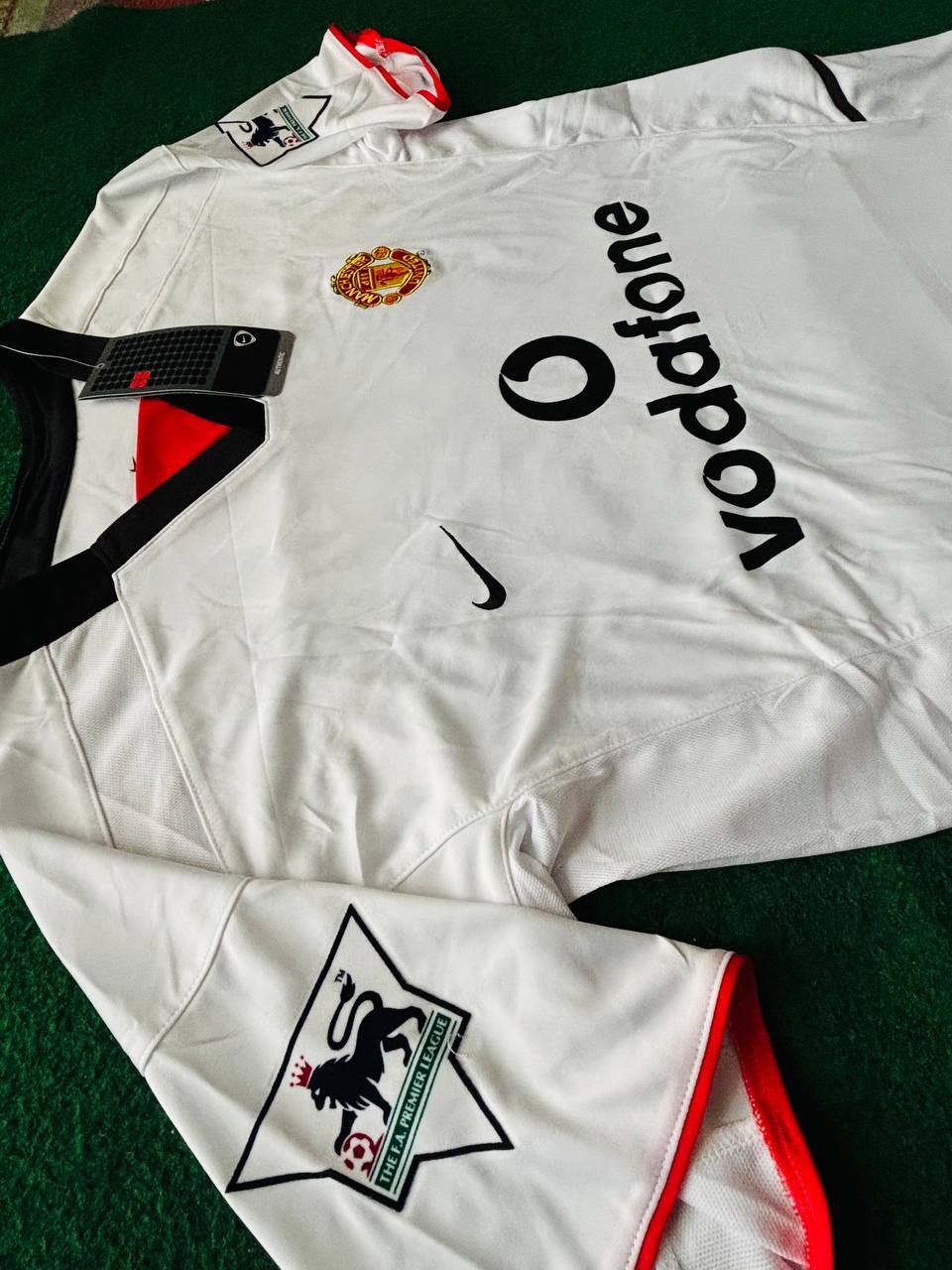 Diego Forlan Manchester United 2002 2004 Vodafone Sponsor Retro Football Jersey Kit