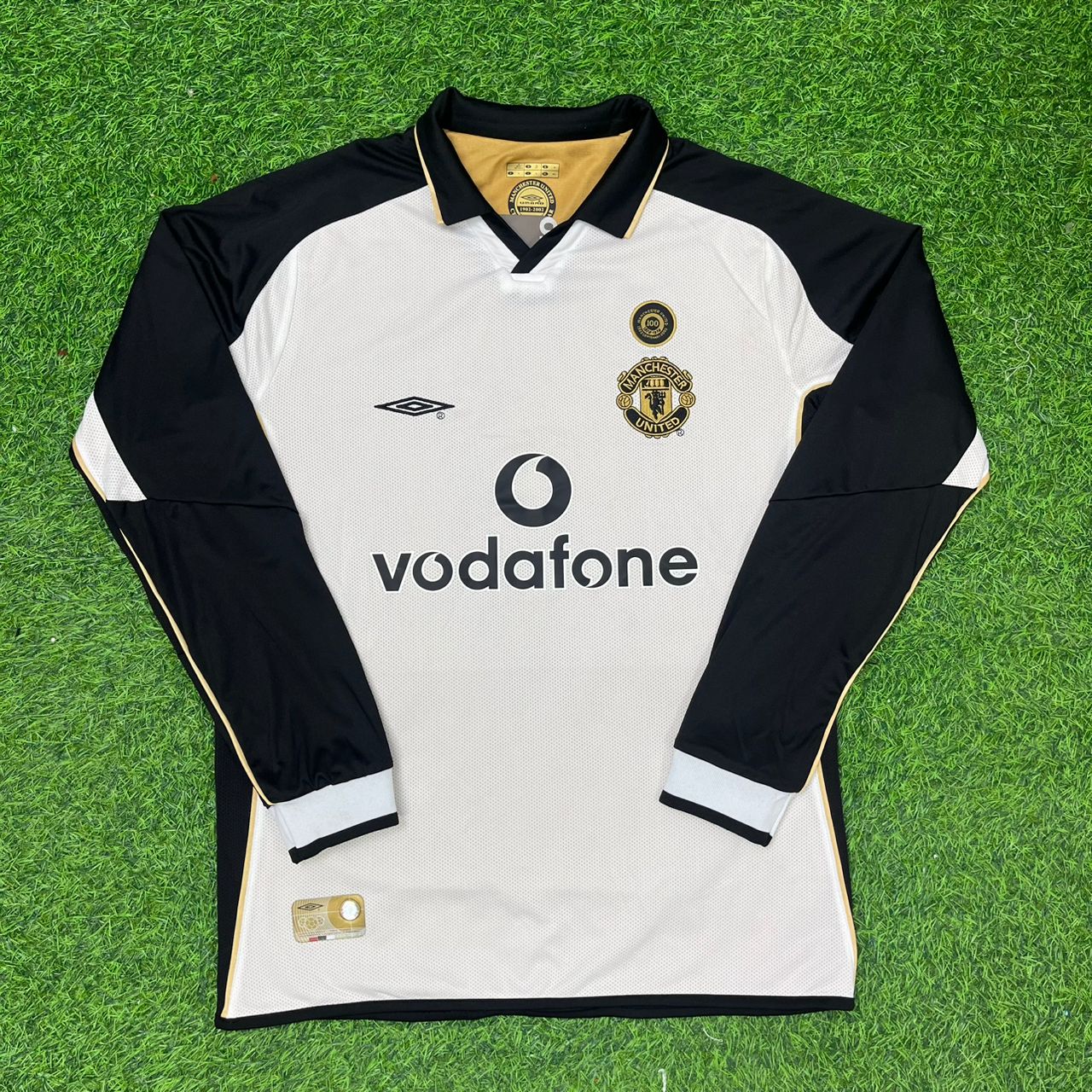 Dwight Yorke Manchester United 2001-2002 Reversible Retro Football Jersey Kit