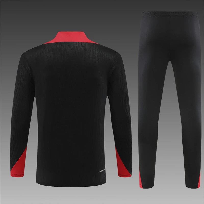 Liverpool Tracksuit Black Training Top Pack