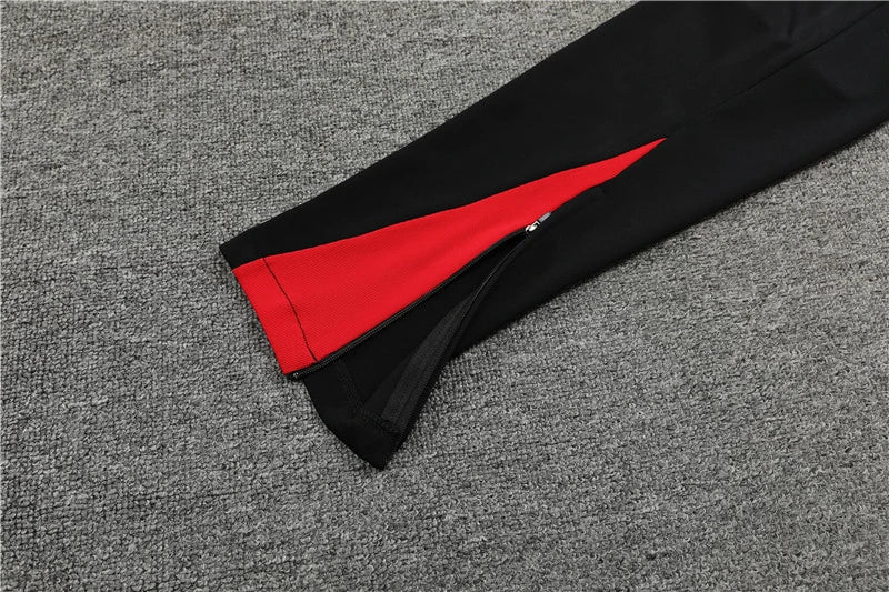 Liverpool Tracksuit Black Training Top Pack