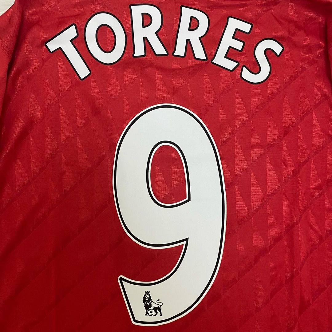 Fernando Torres Liverpool 2010 2011 Season Retro Football Jersey Kit