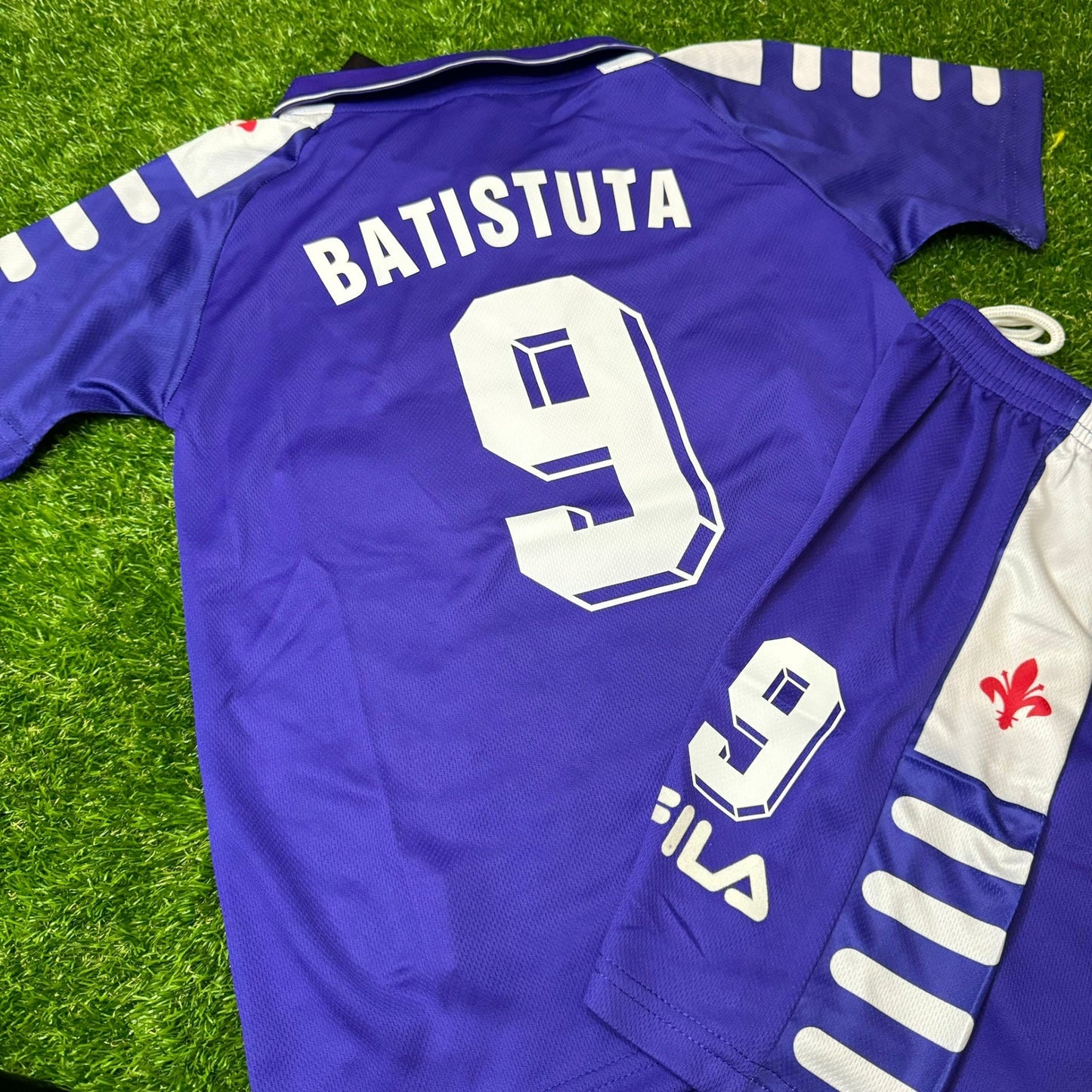 Gabriel Batistuta Fiorentina Home Kids Kit – Kit Jersey for Children – | KinderTrikot | Maillot Enfant