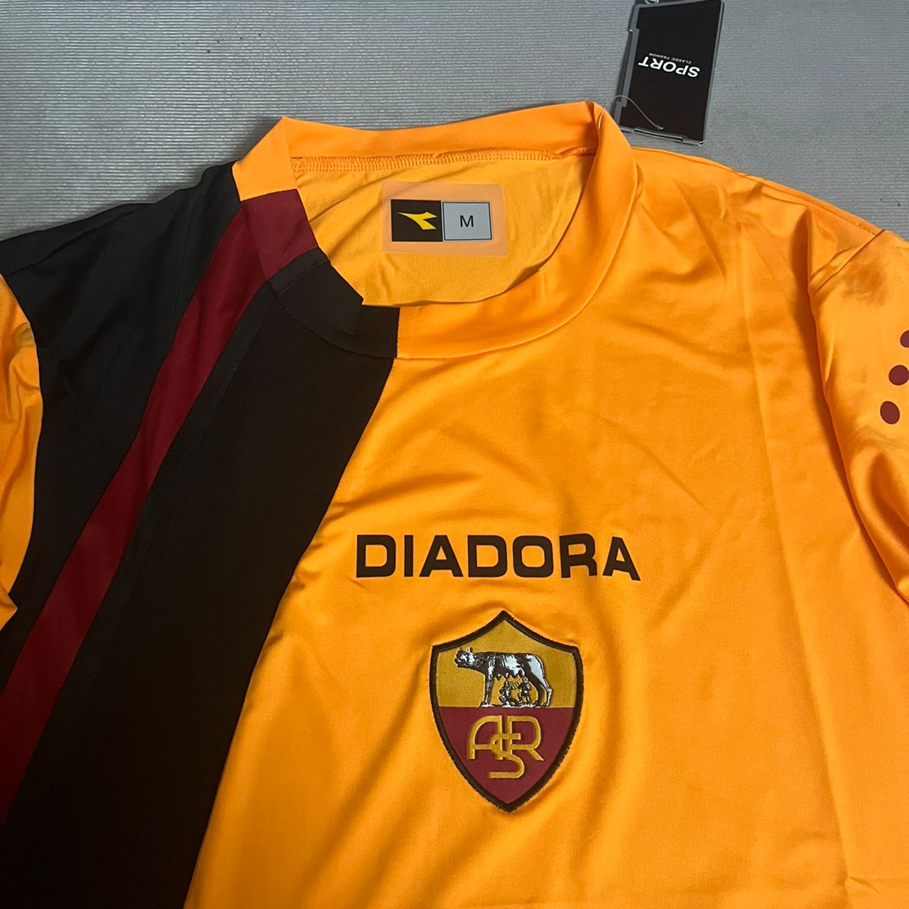 Francesco Totti Roma 2005 2006 Orange Retro Football Jersey Kit