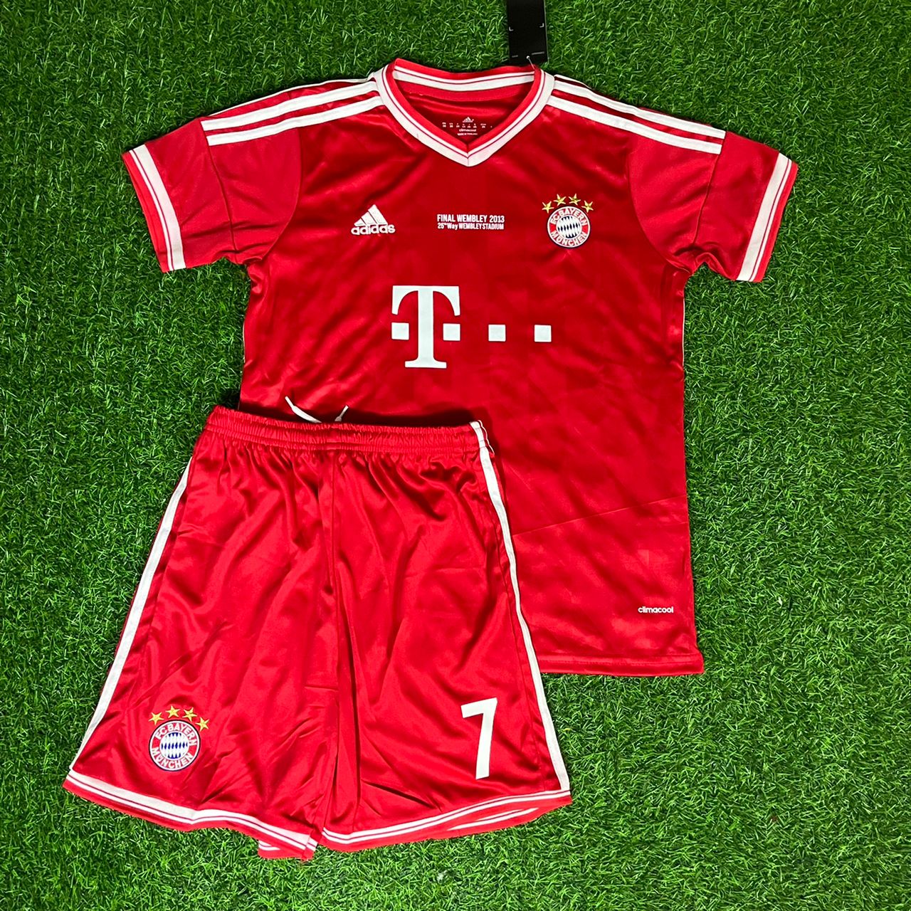 Frank Ribery Bayern Munich 2013 Final Kids Kit Football Jersey Kit for Children
