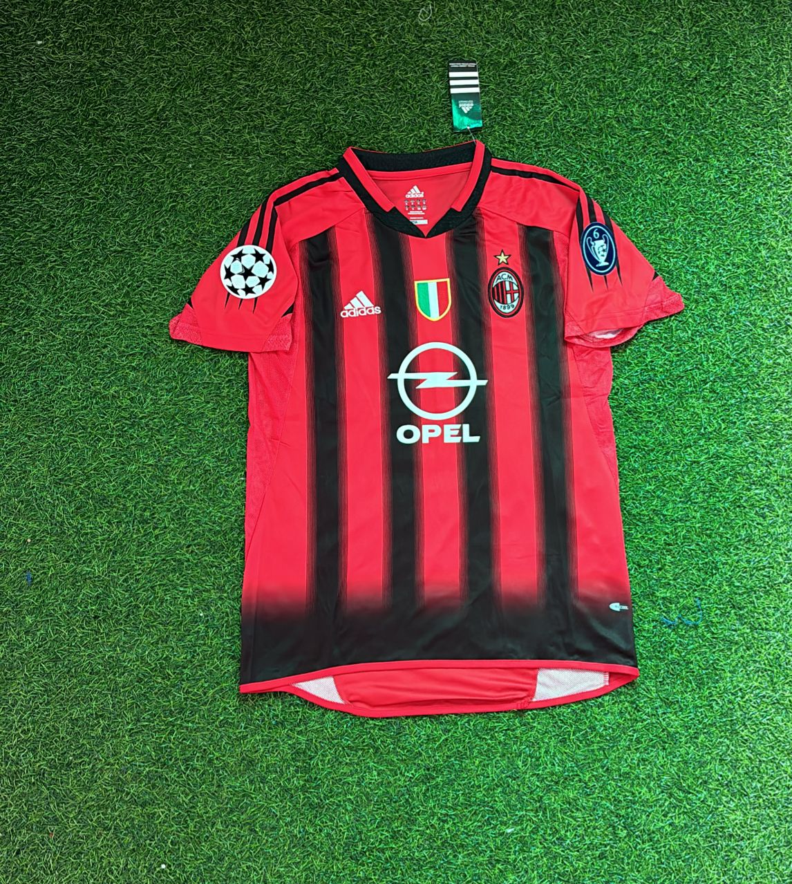 Gennaro Gattuso 8 Milan 2004/2005 Red & Black Home Retro Football Jersey Kit