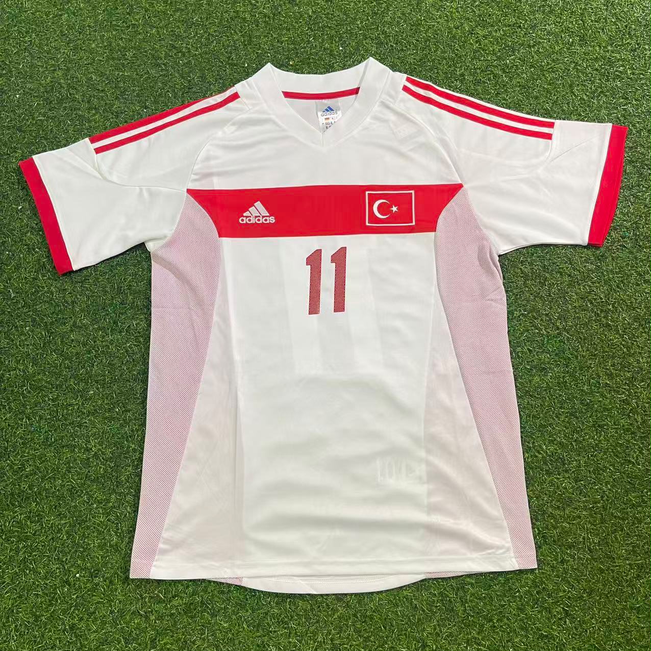 Turkey Türkiye World Cup 2002 Hasan Şaş White Retro Football Jersey