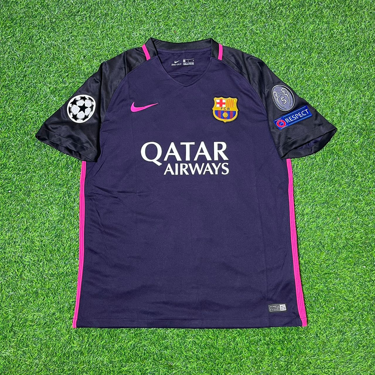 Ivan Rakitic 2014/15 Retro Black Pink Football Jersey Kit