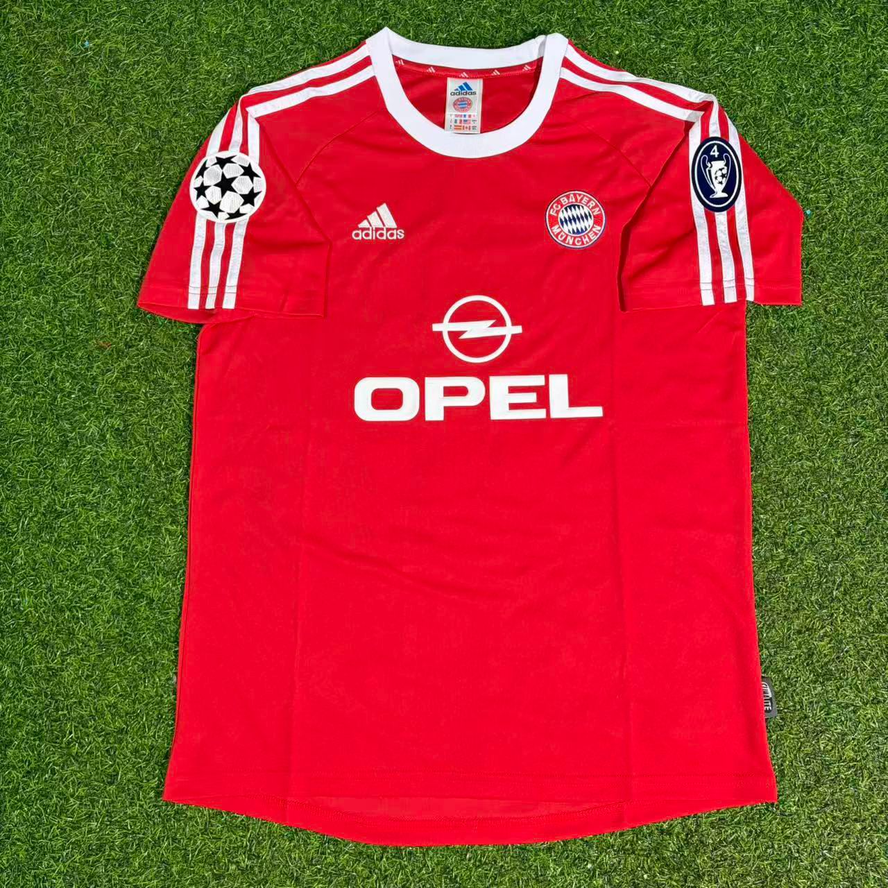 Jens Jeremies 16- FC Bayern Munich 2000-2001 Retro Football Jersey Kit