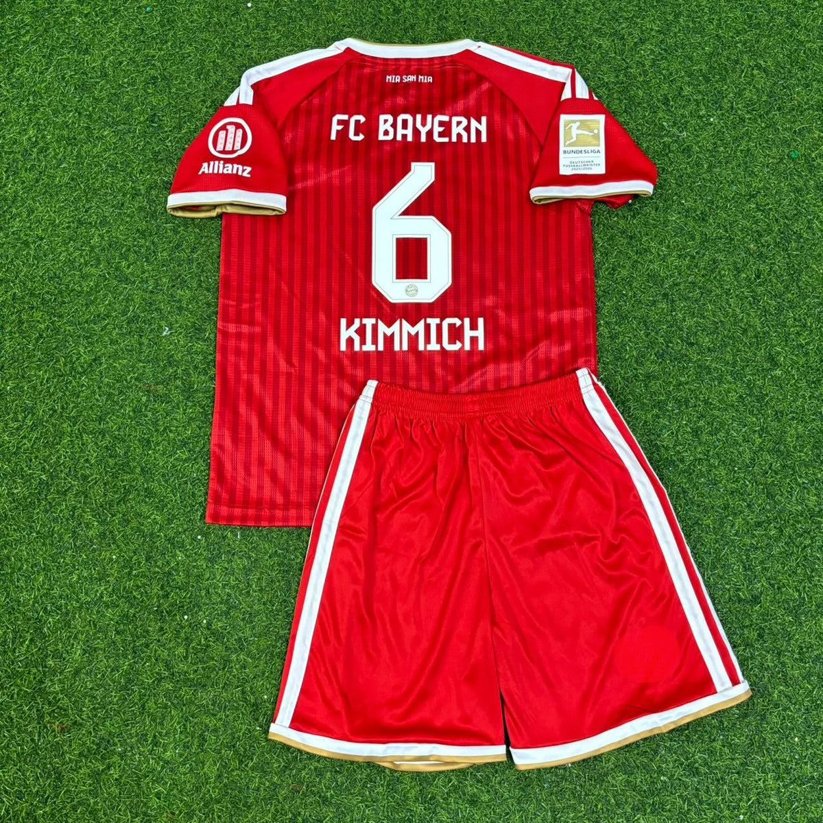 Bayern Munich 2027 Joshua Kimmich #6 Bundesliga Championship Patch Kids Football Jersey