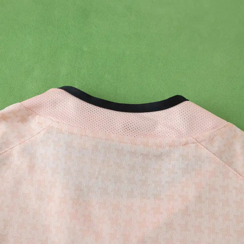 Juventus FC 03/04 Season Light Peach Retro Football Jersey Kit