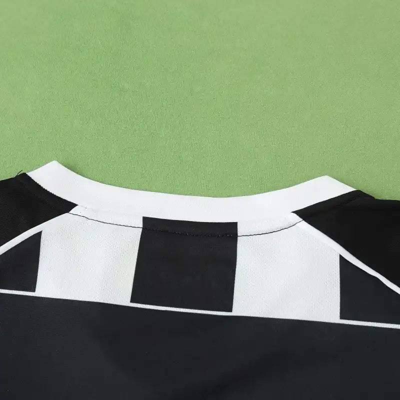 Juventus FC 02/03 Season Retro Football Jersey Kit