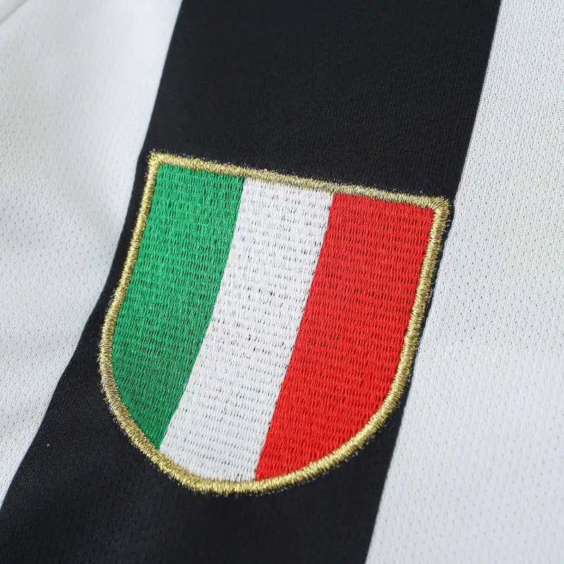 Juventus FC 02/03 Season Retro Football Jersey Kit