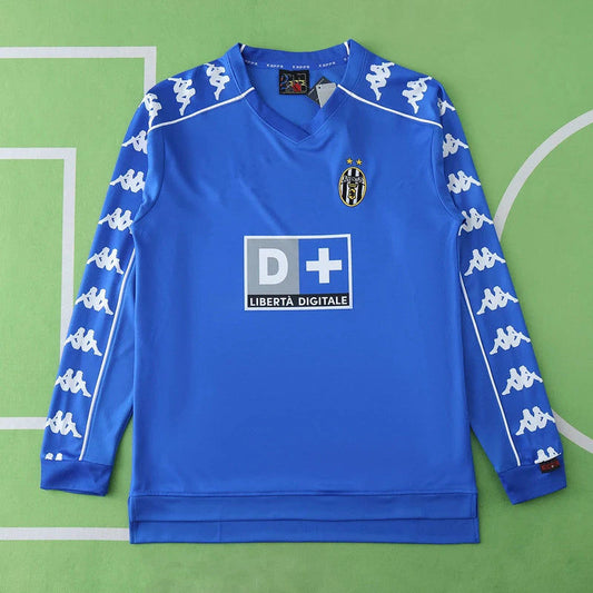 Juventus FC 99/00 Season Retro Football Jersey Kit