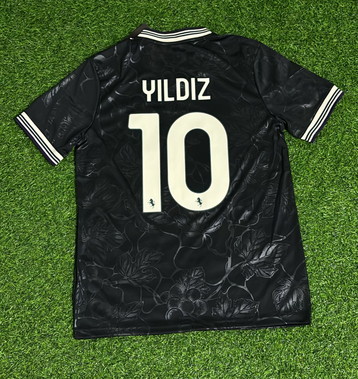 Kenan Yıldız Juventus 2026 Black Football Jersey Kit