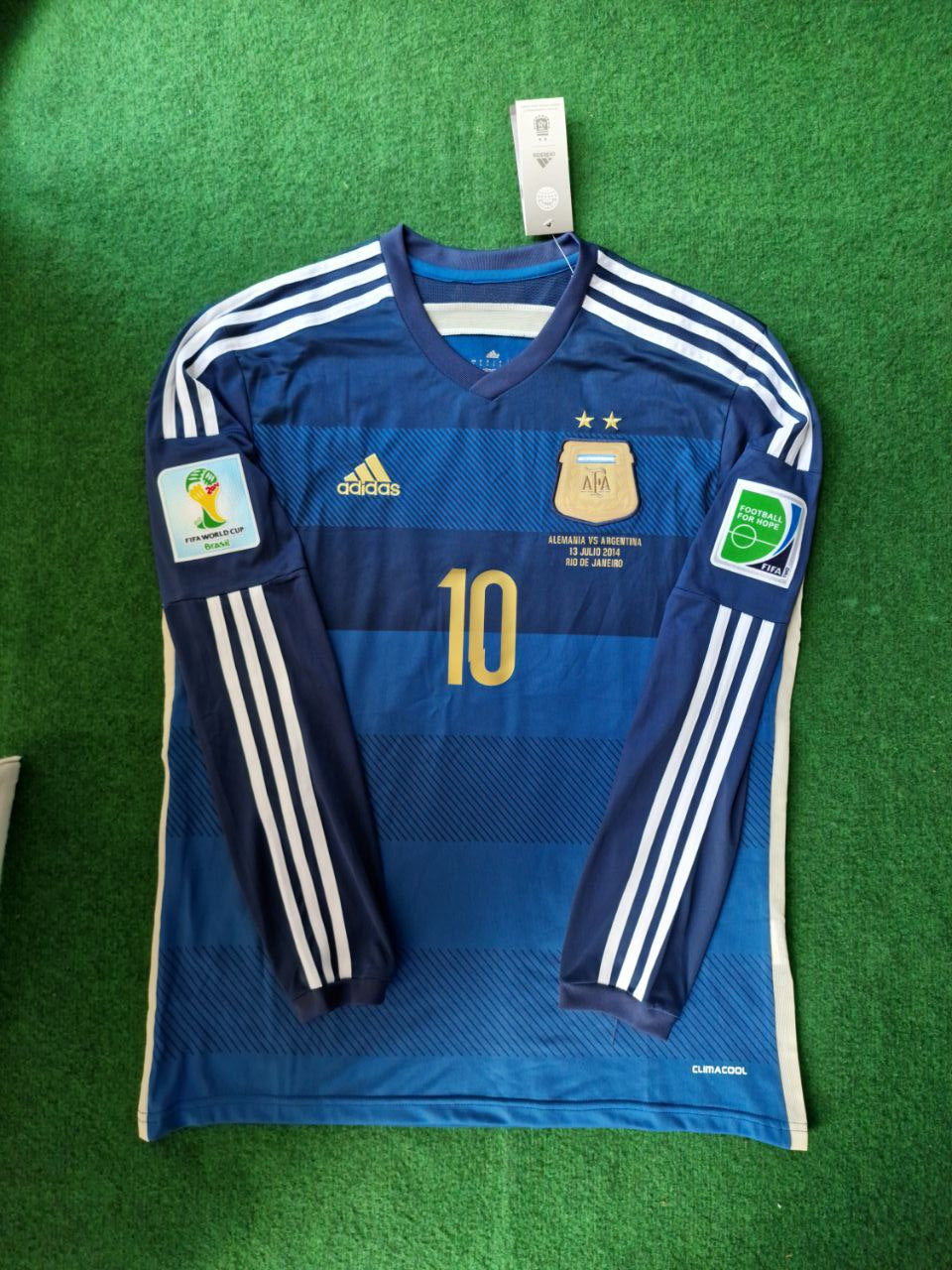 Lionel Messi Argentina 2014 World Cup Retro Football Jersey Kit