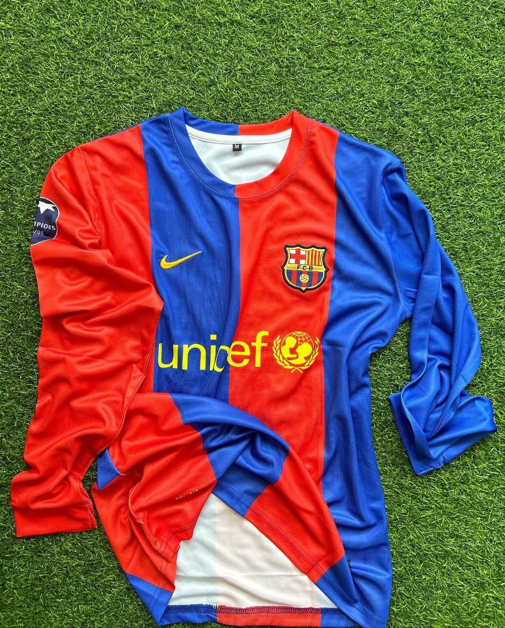 Lionel Messi Barcelona Retro Football Jersey Kit
