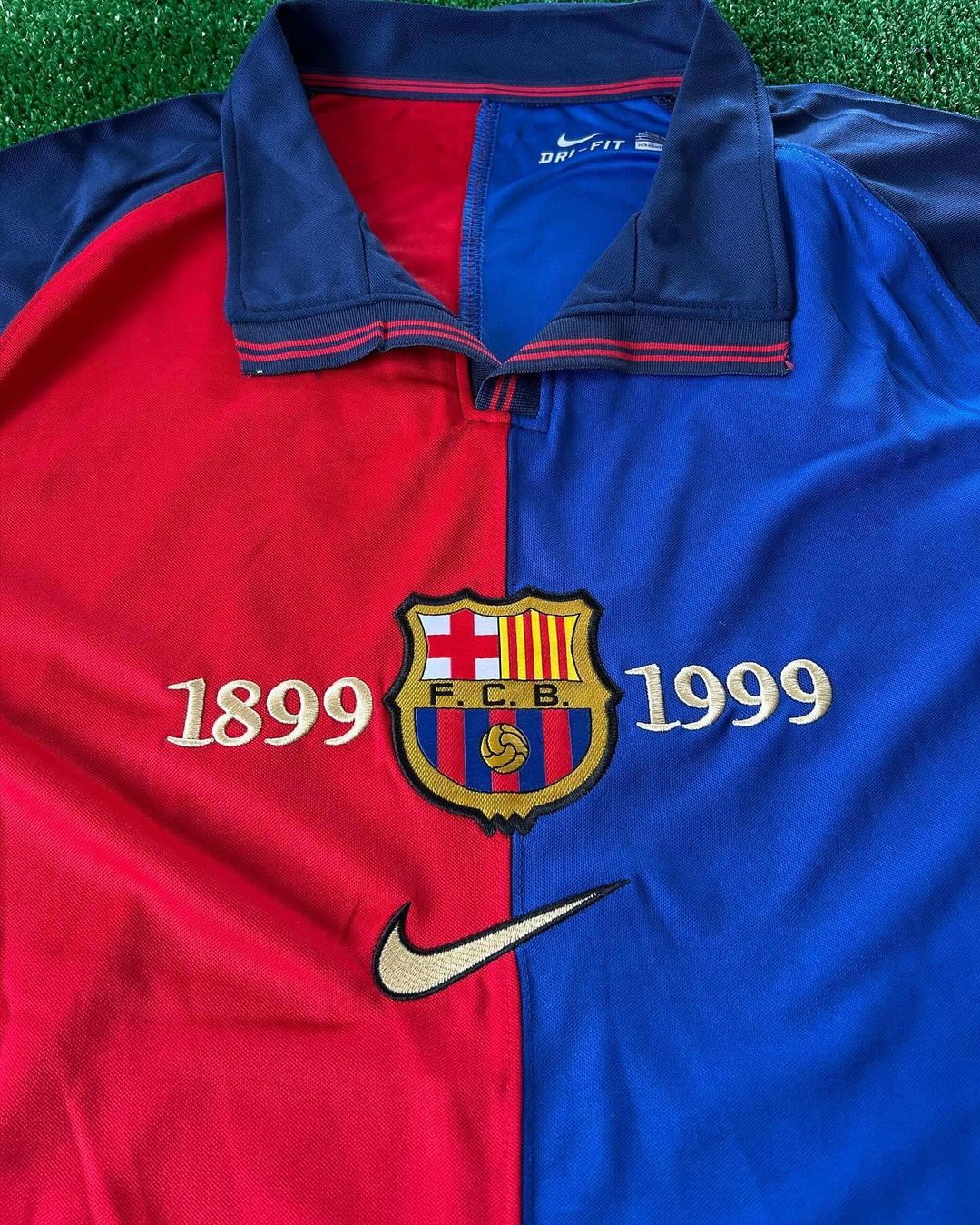 Barcelona 100th Football Jersey Kit