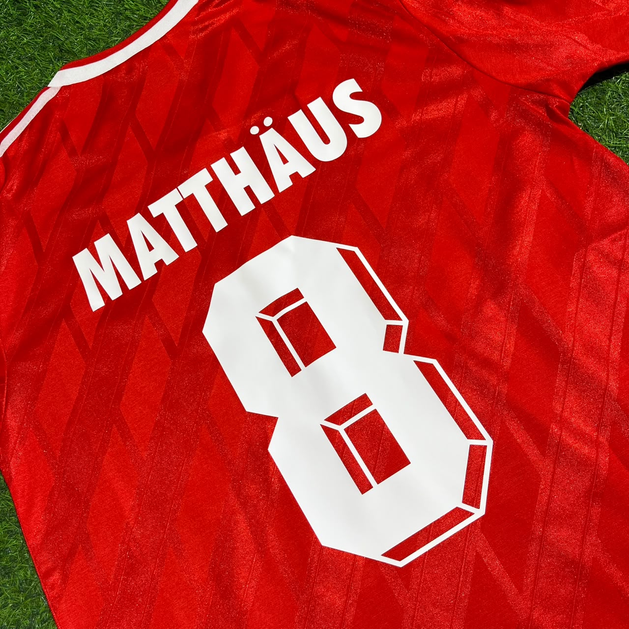 Lothar Matthäus #8 FC Bayern München 1984 1989 Auswärts Retro Football Jersey