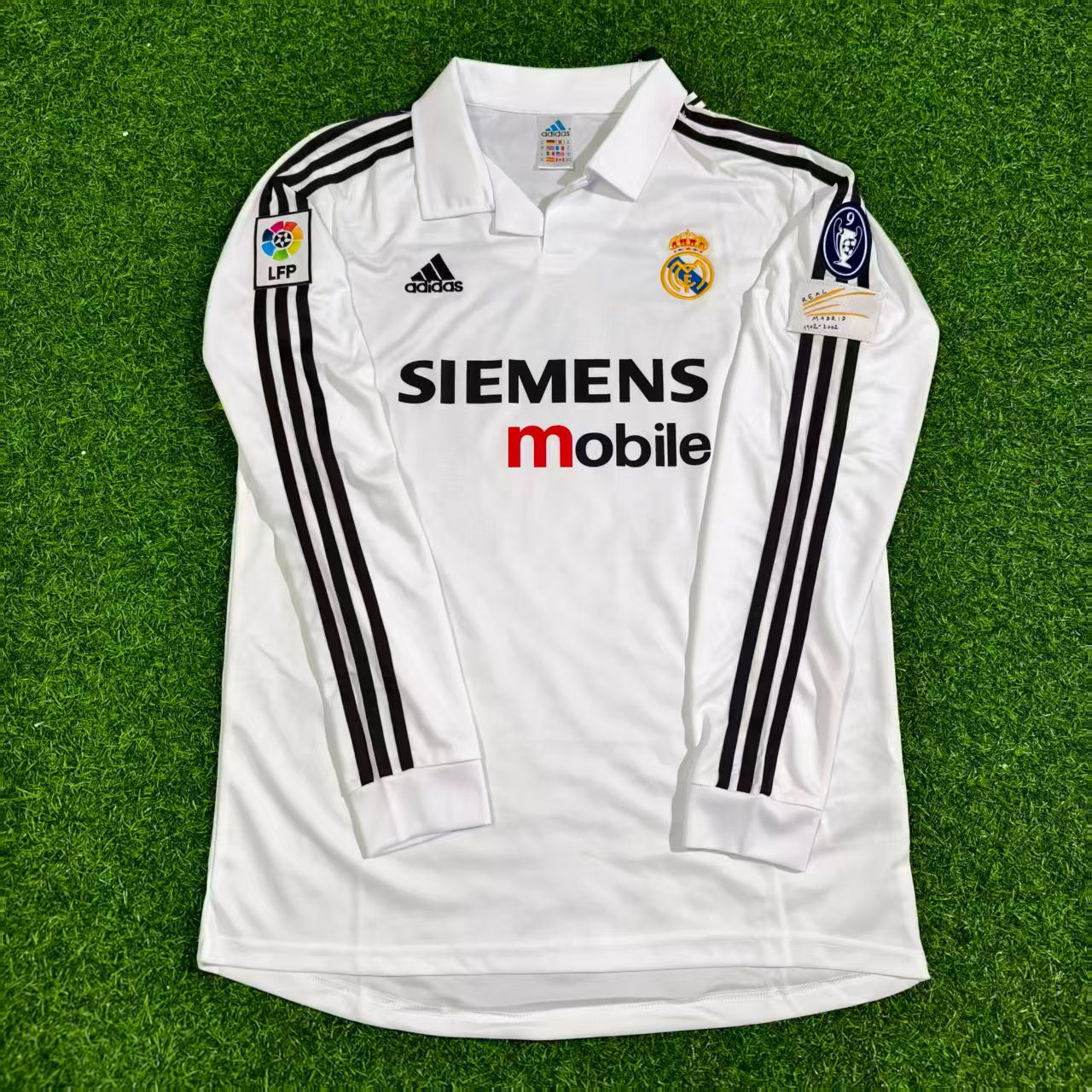 Luís Figo 10- Real Madrid 2002/2003 Long Sleeve Home Jersey