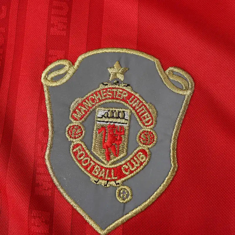 Manchester United F.C 99/00 Season Retro Football Jersey Kit