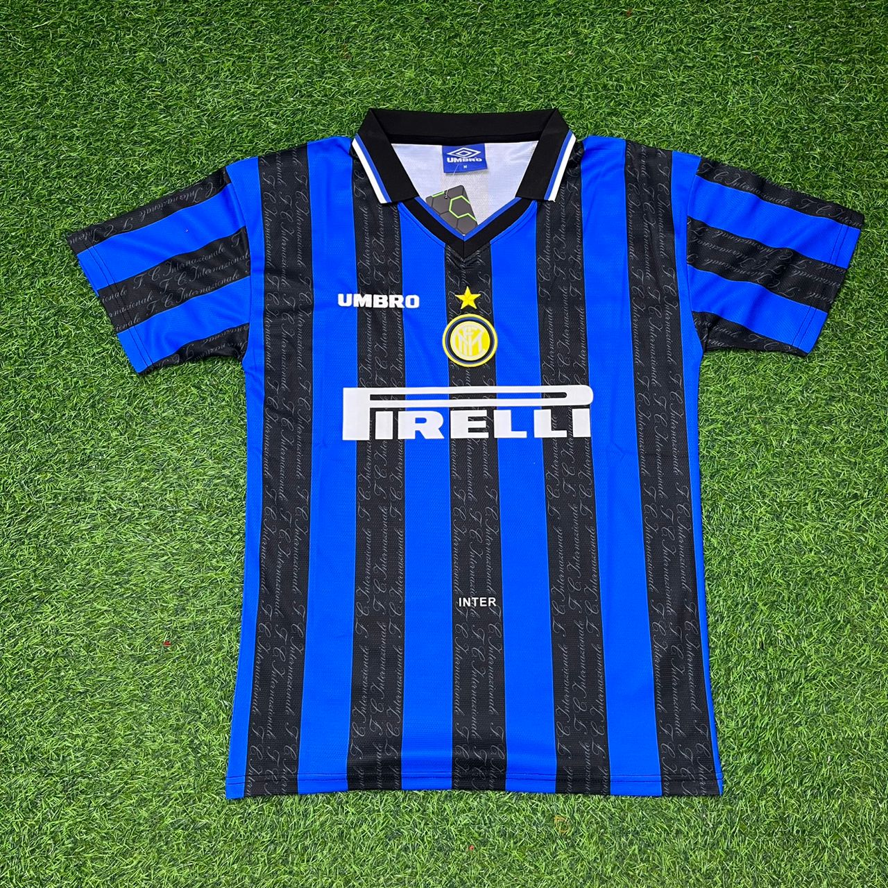 Mario Balotelli Inter Home Retro Football Jersey Kit