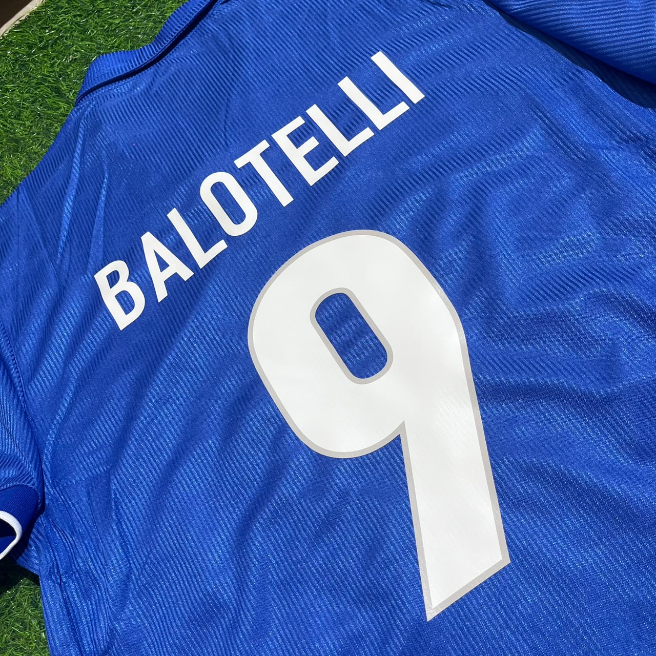 Mario Balotelli Italy Home Blue Retro Football Jersey Kit