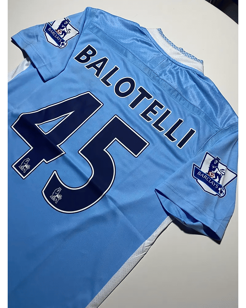 Mario Balotelli - Manchester City 2011 Retro Football Jersey Kit