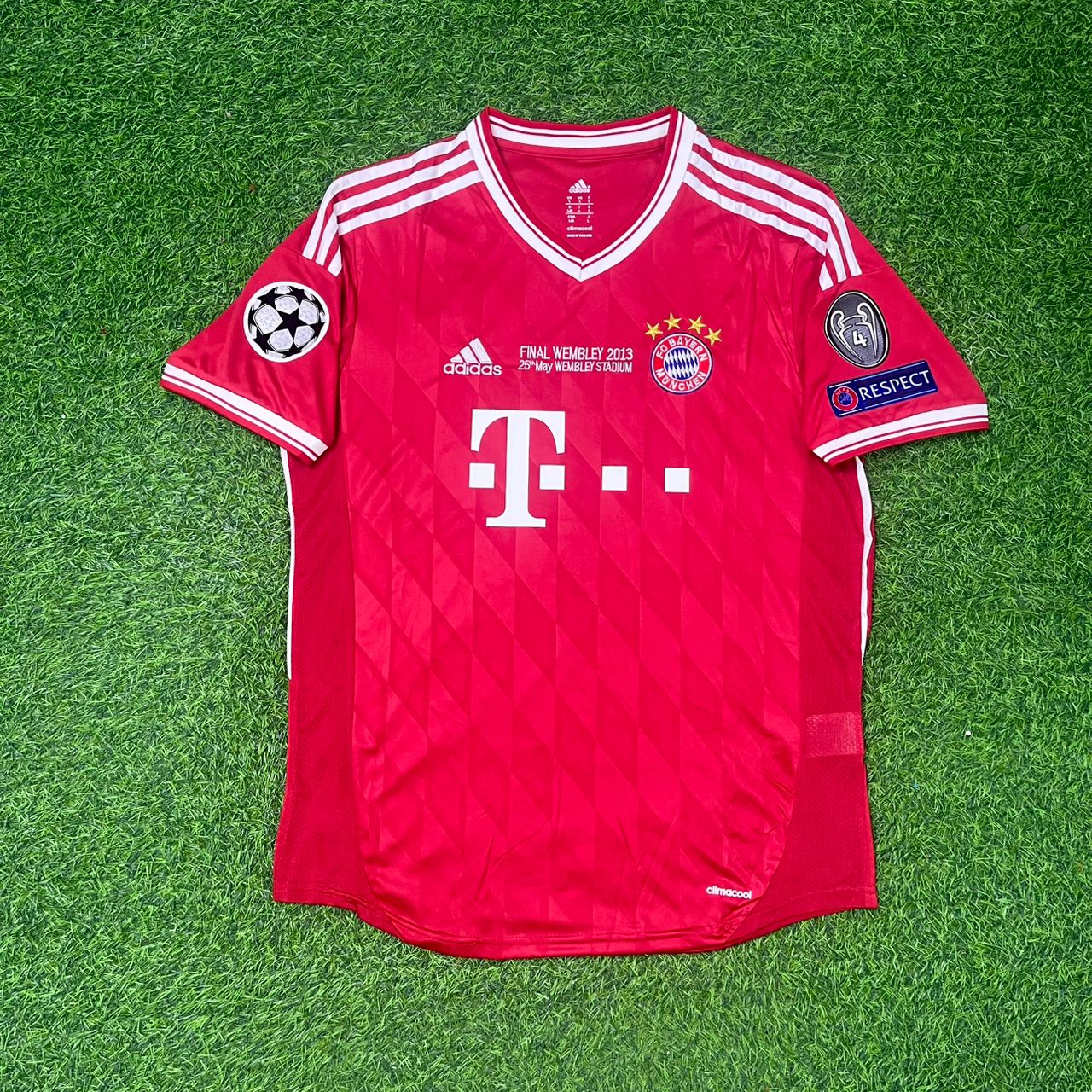 Mario Gomez Bayern Munich 2013 Champions League Final Football Jersey Kit