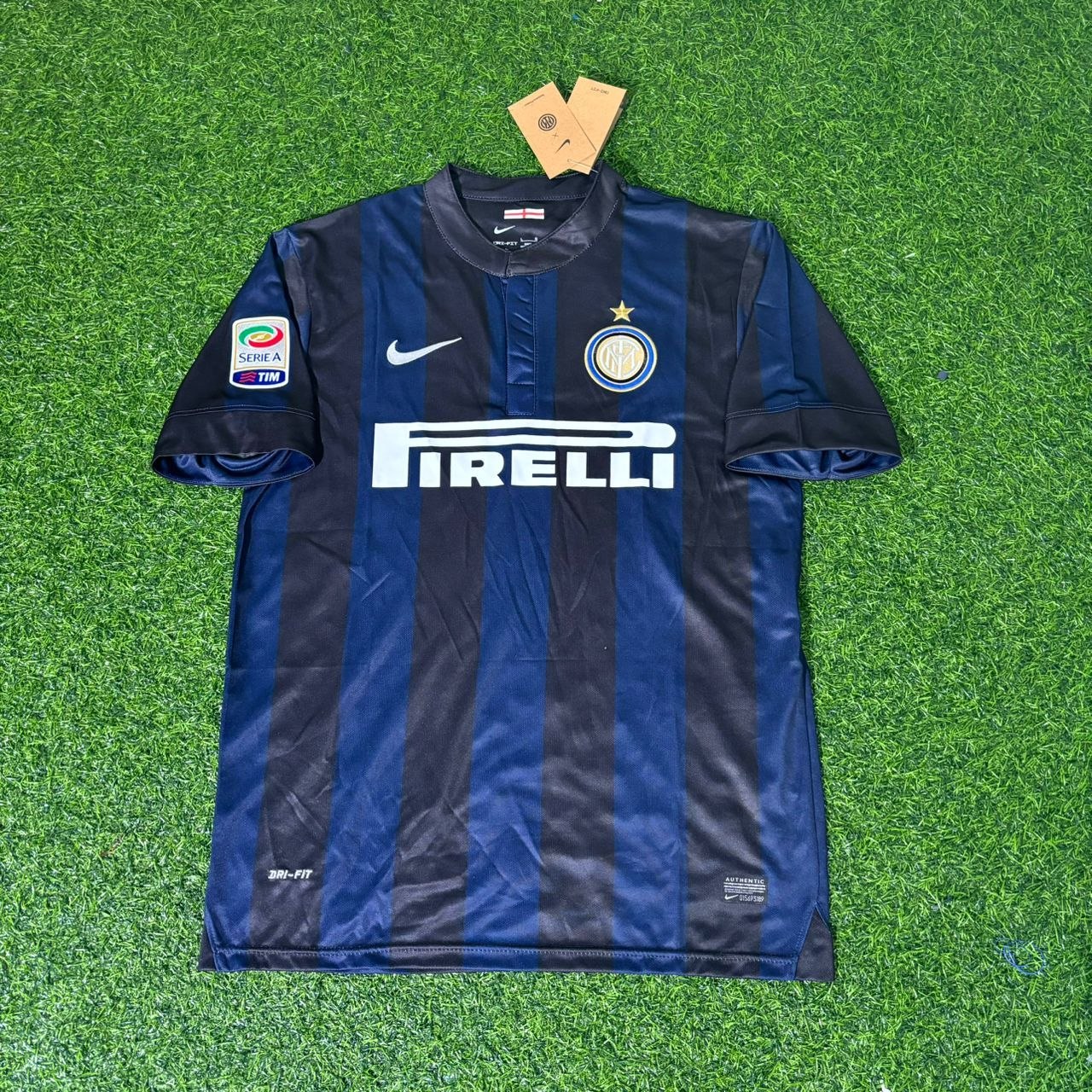 Mauro Icardi Inter Milan 2013 2014 Home Retro Football Jersey Kit