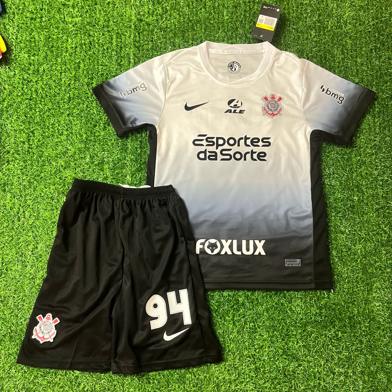 Memphis Depay Corinthians Kids Football Jersey Kit