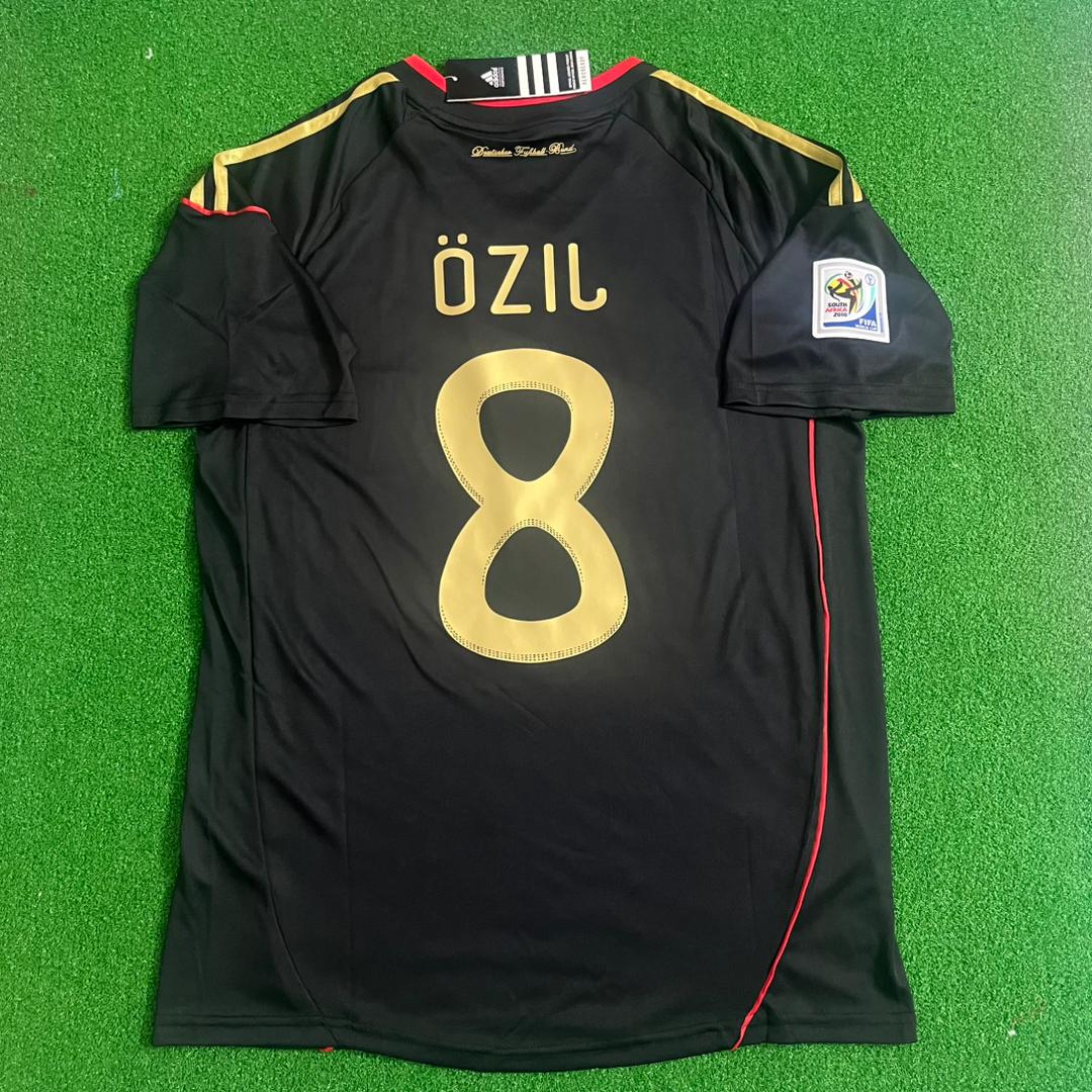 Mesut Ozil - Germany 2010 World Cup Football Jersey Kit