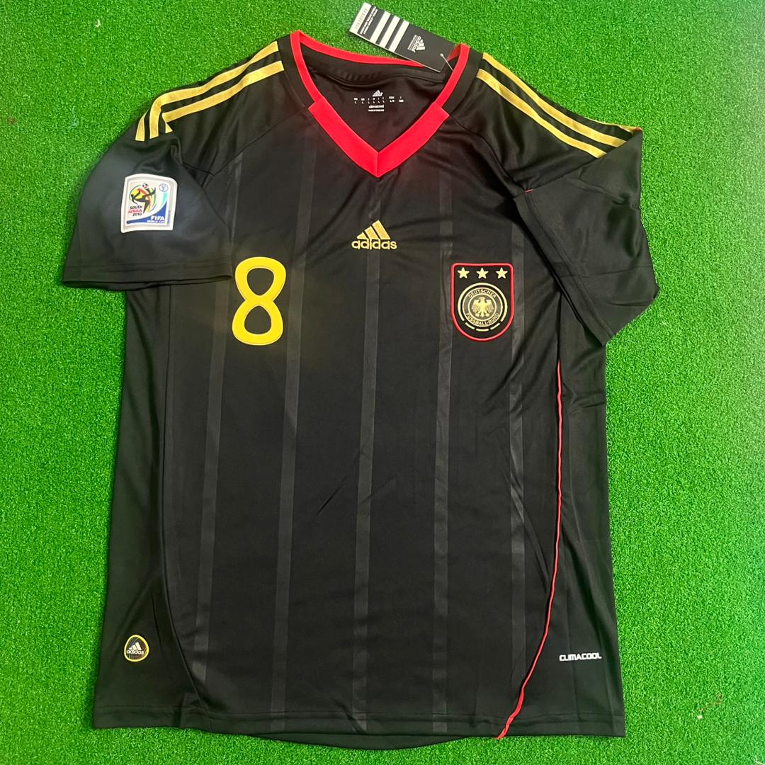 Mesut Ozil - Germany 2010 World Cup Football Jersey Kit