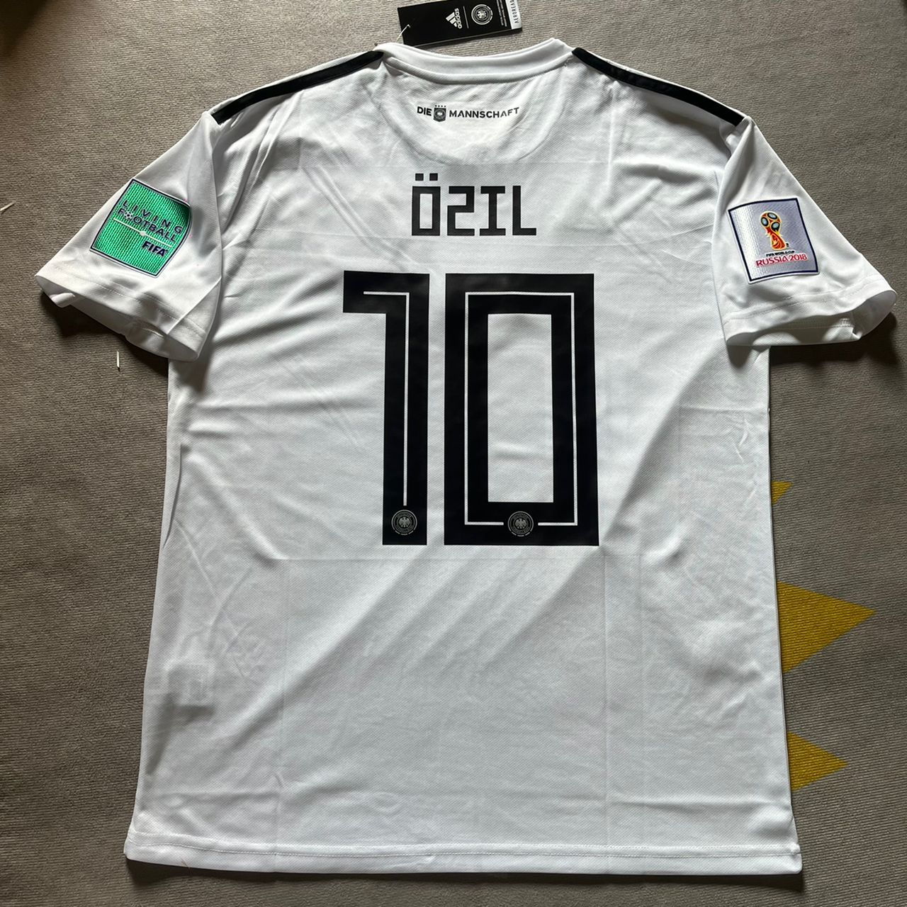 Mesut Ozil Germany 2018 World Cup Retro Football Jersey Kit