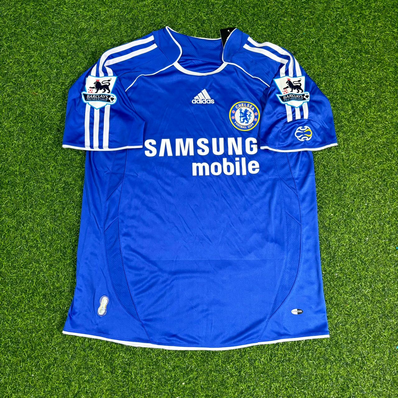 Michael Essien Chelsea 2006-2008 Retro Football Jersey Kit