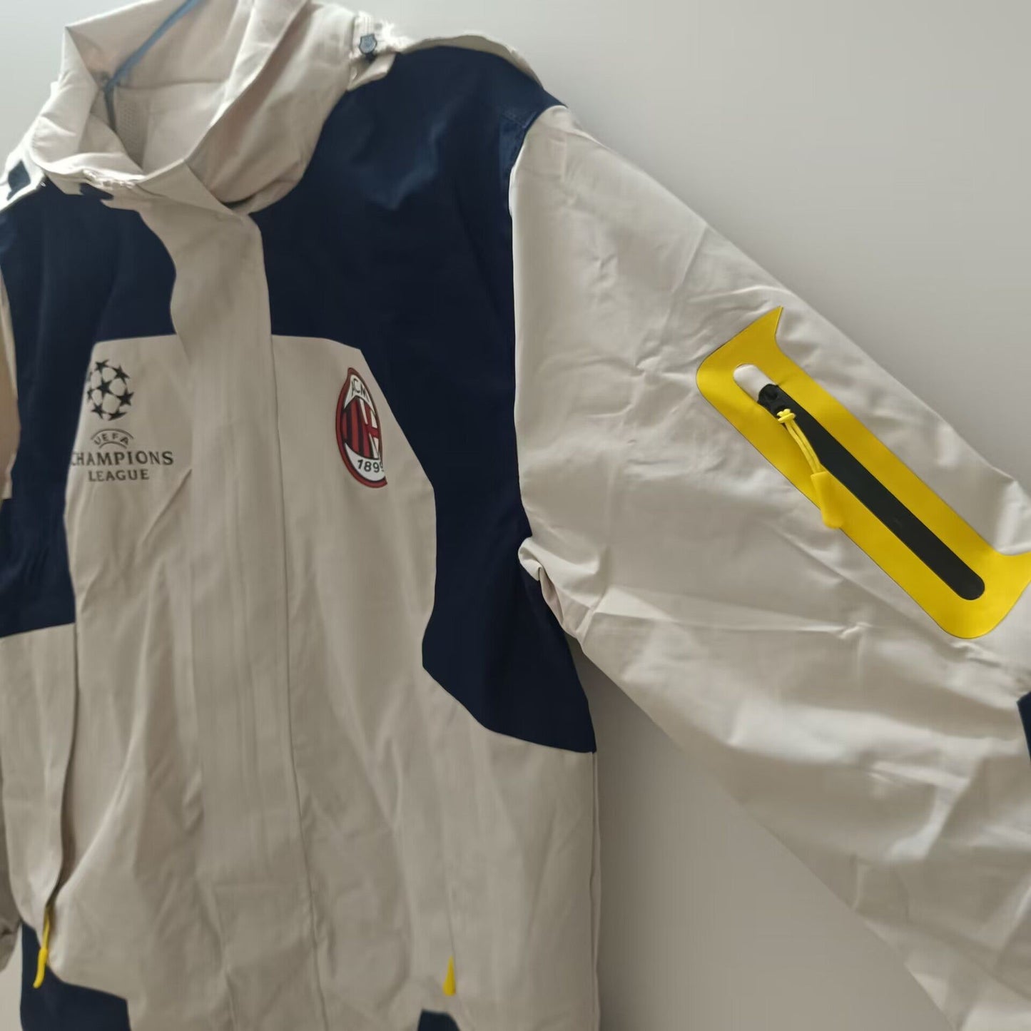 Milan Windbreaker Jacket – | Windbreaker Jacke | Coupe-Vent