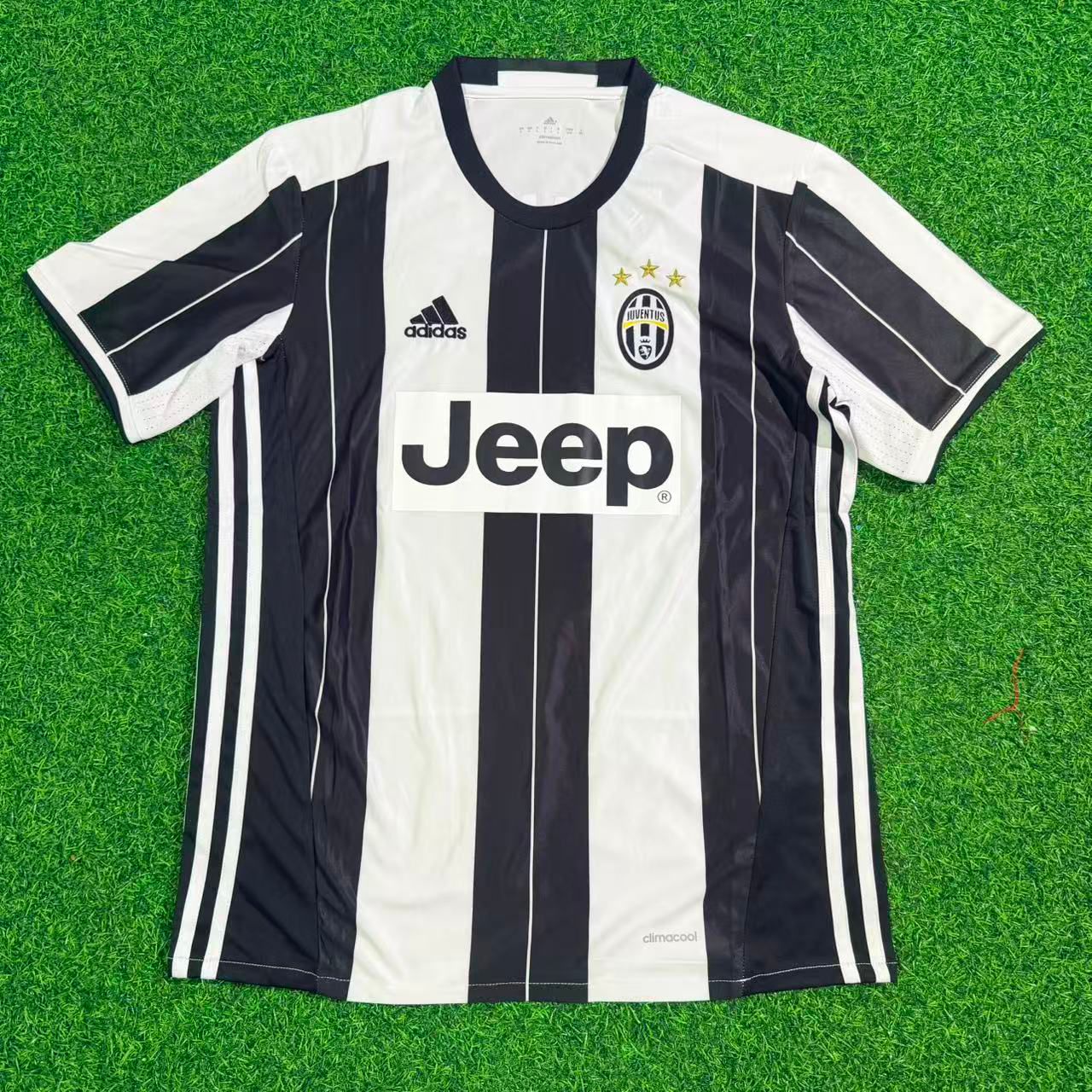 Miralem Pjanic Juventus 2016/17 Home Retro Football Jersey Collection