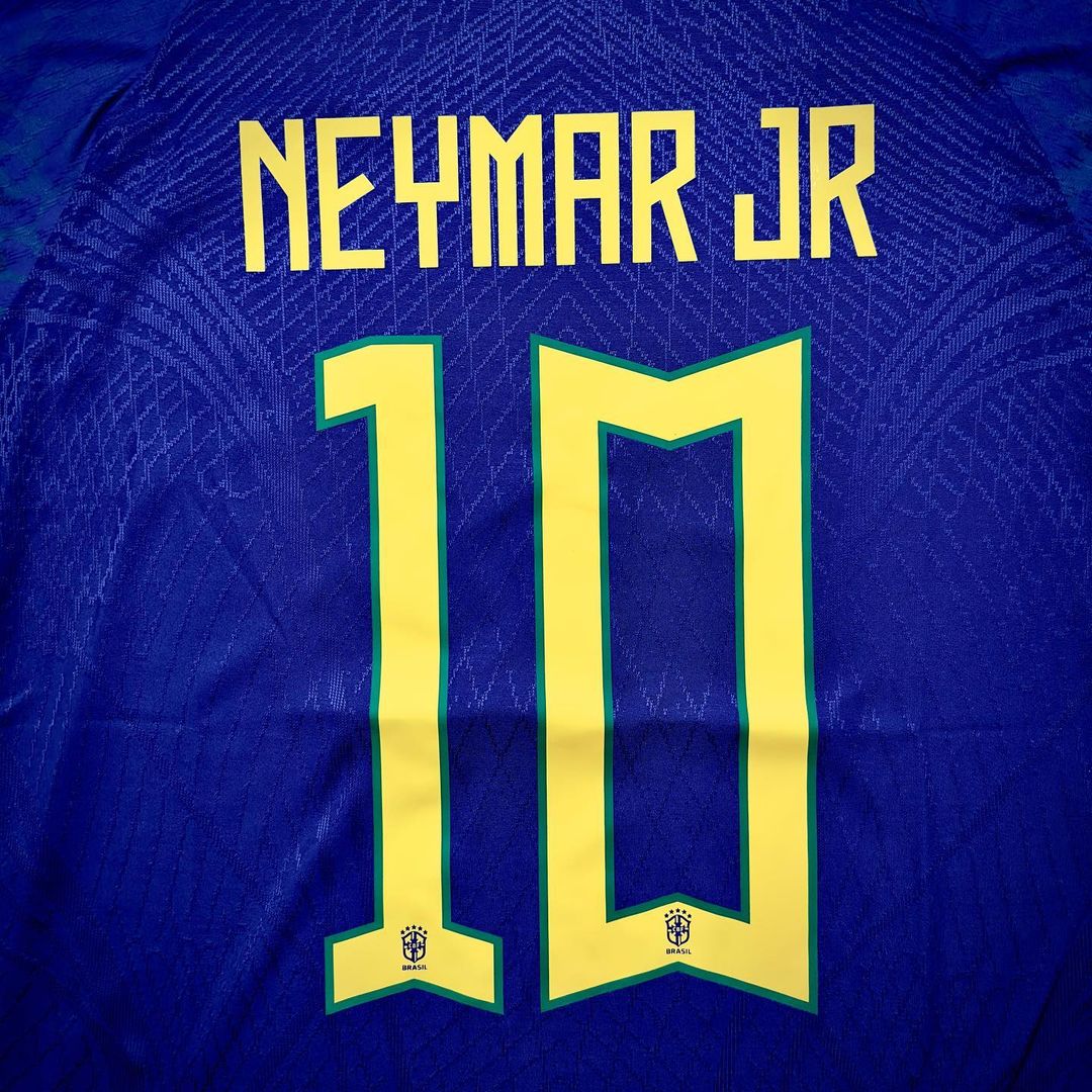 Neymar Jr Brazil 2022 World Cup Retro Football Jersey Kit