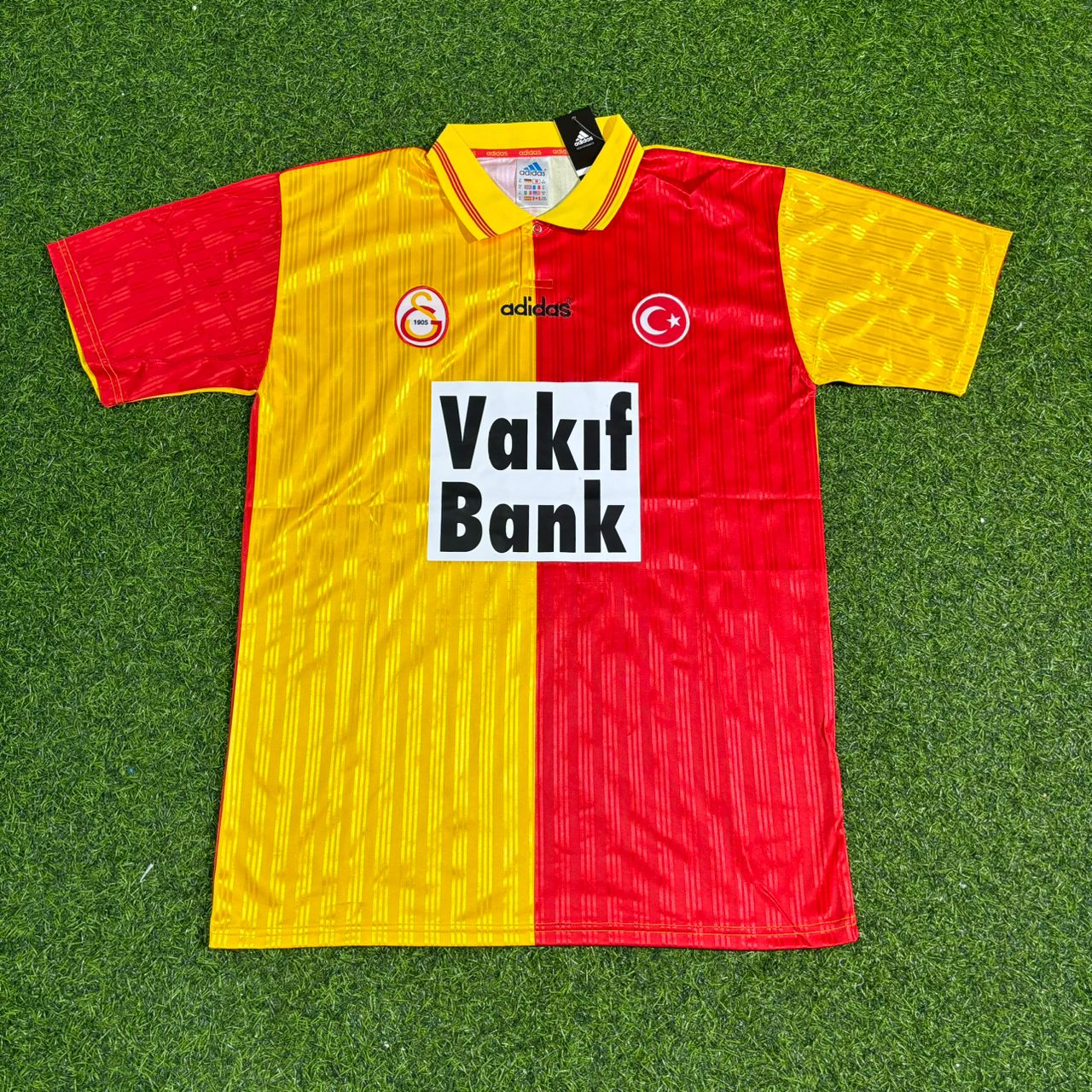 Okan Buruk Galatasaray 1996-1997 Retro Football Jersey Kit