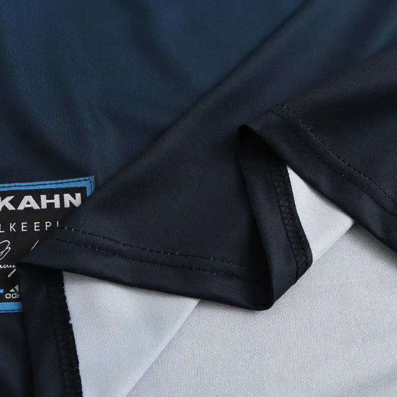 Oliver Kahn - Germany 2002 World Cup Goalkeeper Retro Football Jersey Kit