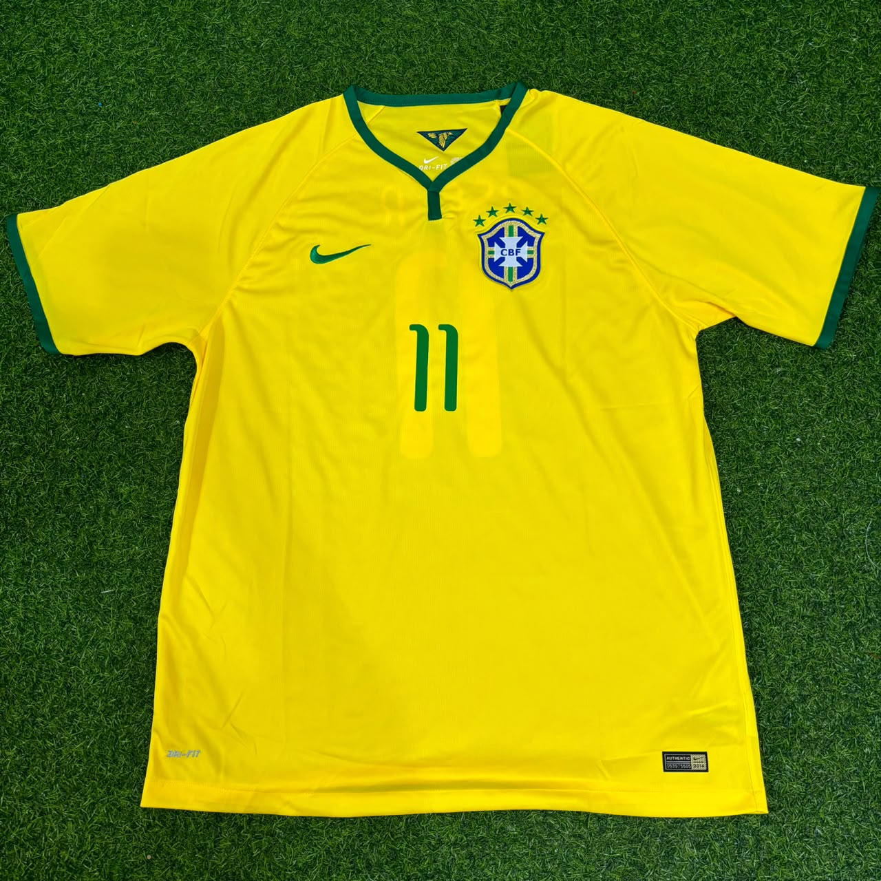 Oscar #11 Brazil 2014 Retro Football Jersey Collection