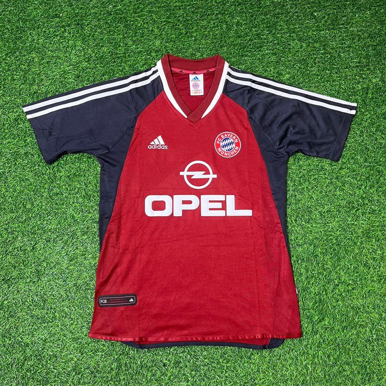 Owen Hargreaves Bayern Munich 2001/2002 Red Retro Football Jersey Kit