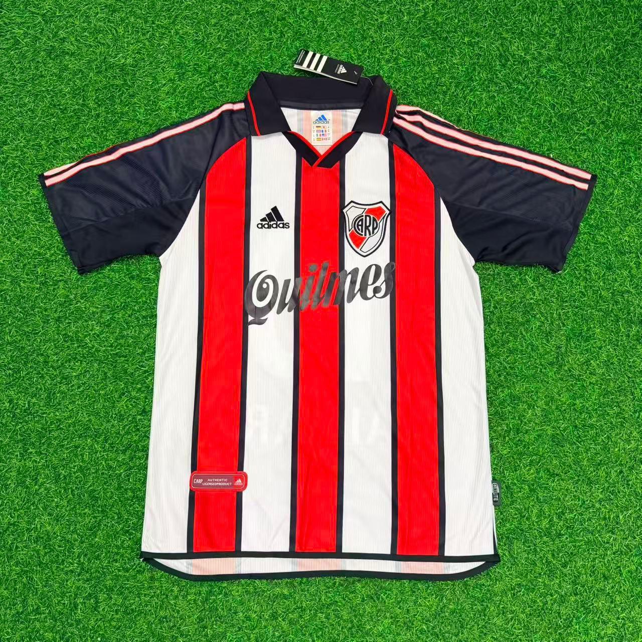 Pablo Aimar River Plate 2000/2001 Retro Football Jersey Kit
