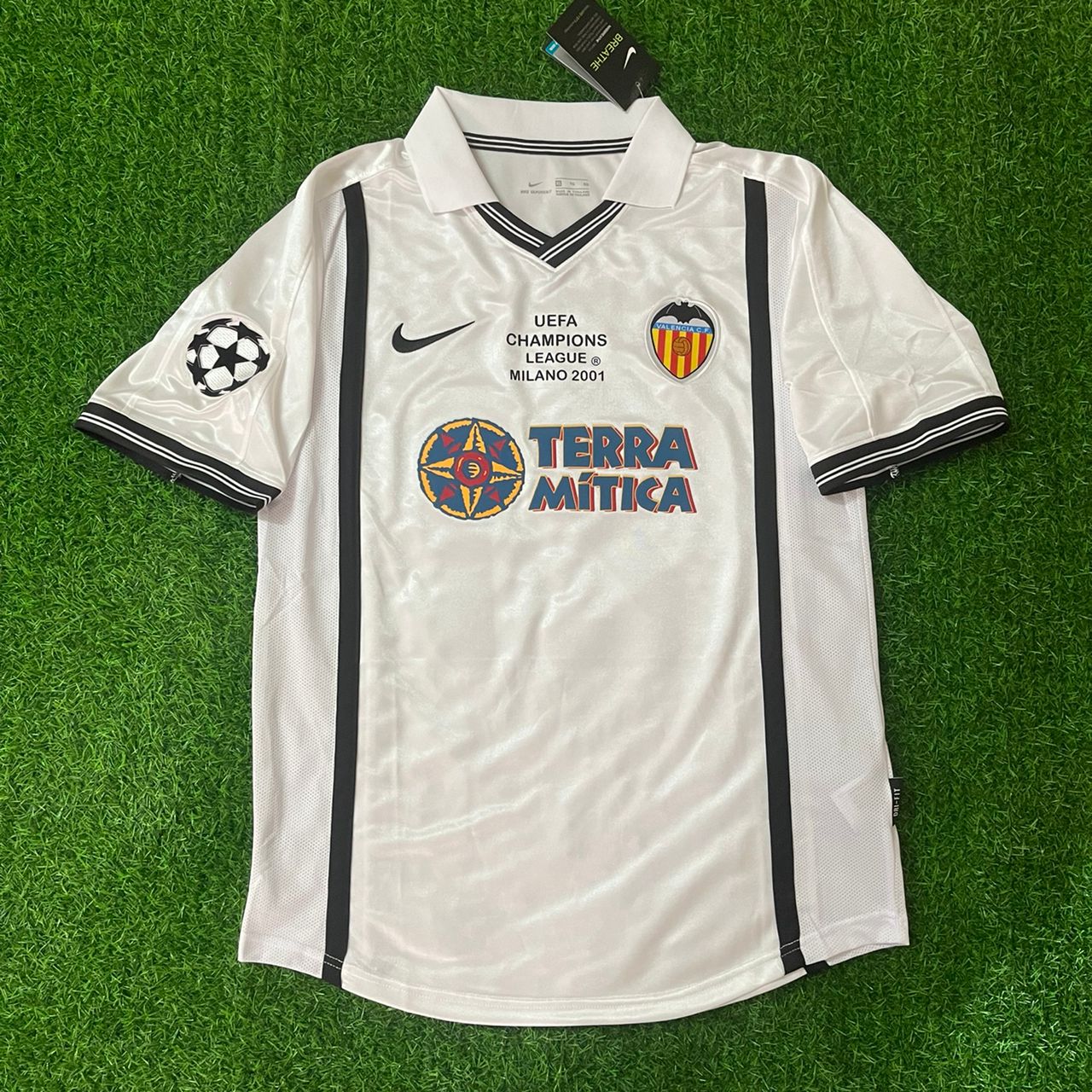 Pablo Aimar Valencia 2001 Milano Champions Final Retro Football Jersey Kit