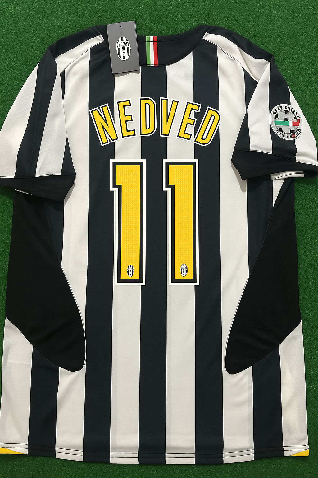 Pavel Nedved Juventus 2005 - 2006 Retro Football Jersey Kit