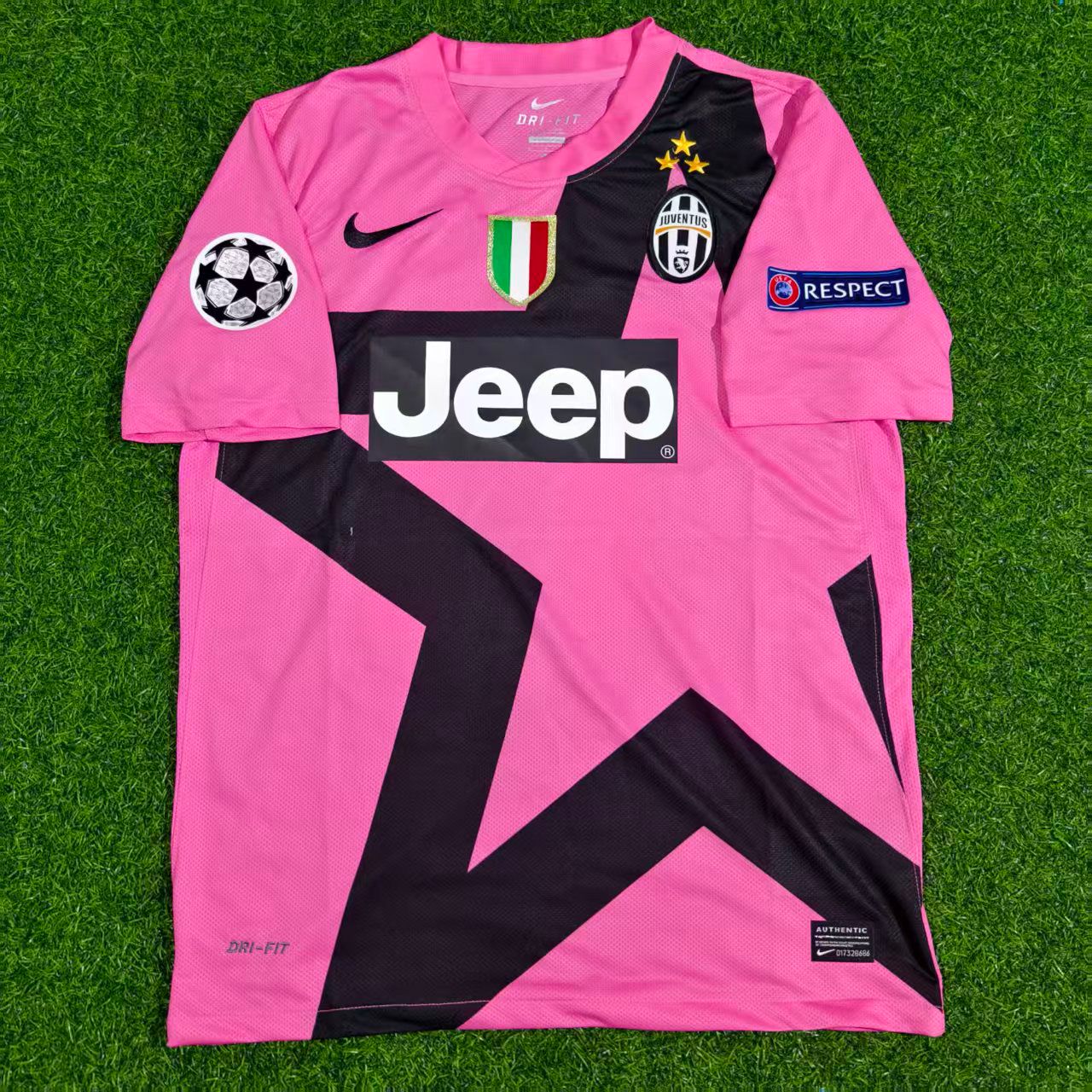 Pavel Nedved Juventus Pink Retro Football Jersey Kit
