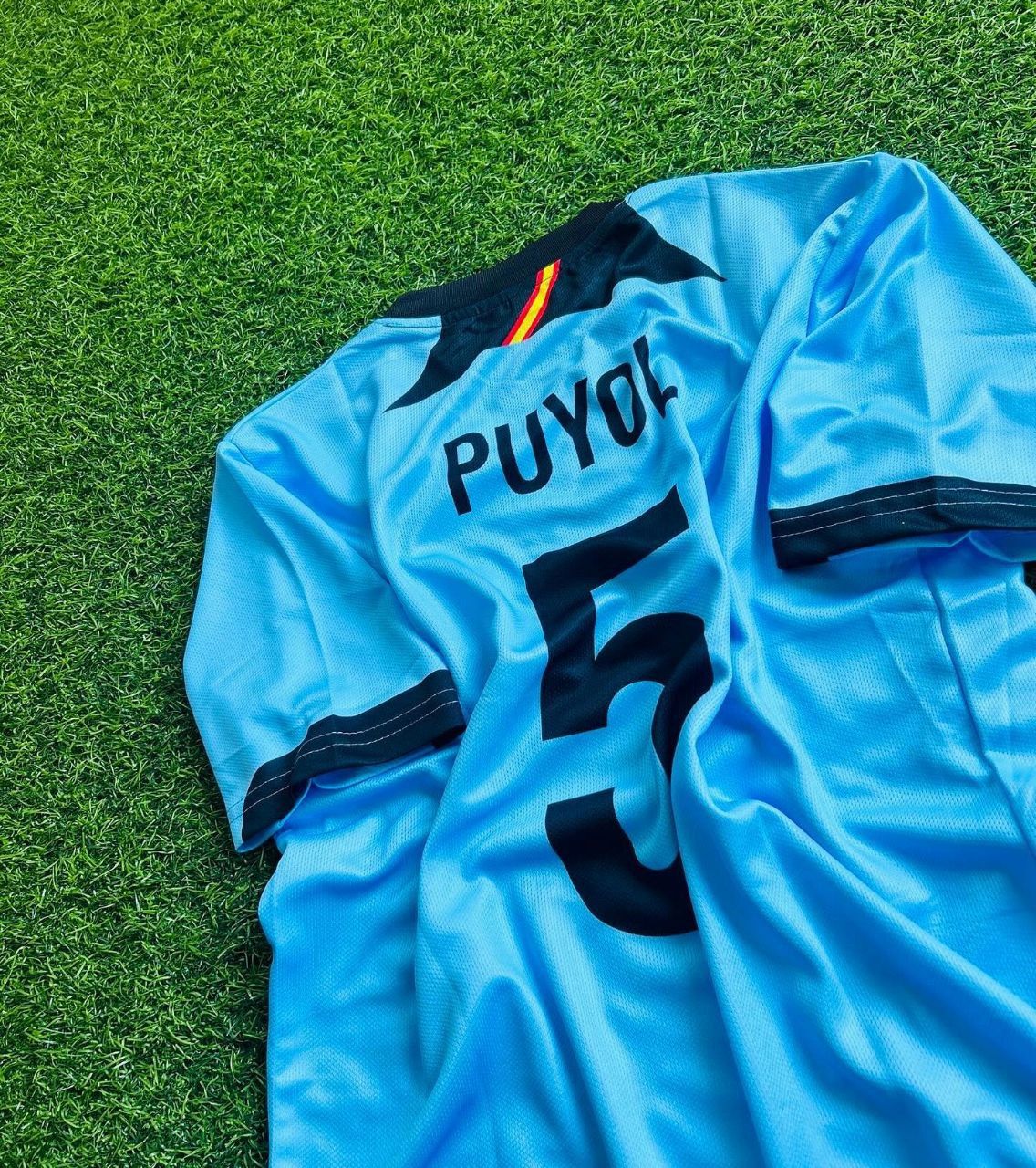 Carles Puyol 12/13 Spain Retro Jersey
