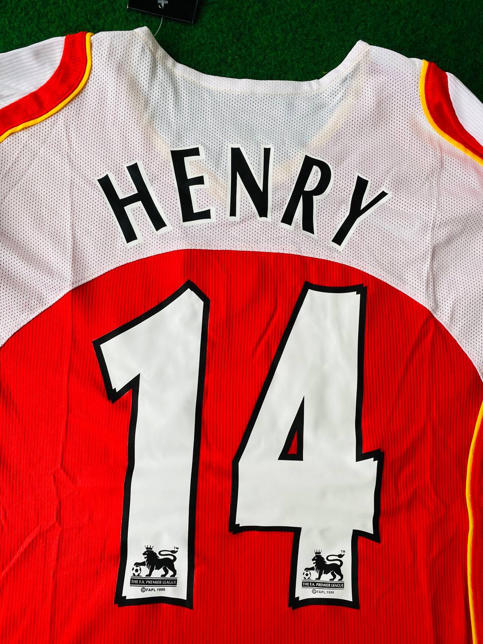 Thierry Henry Arsenal Retro Long Sleeve Football Jersey
