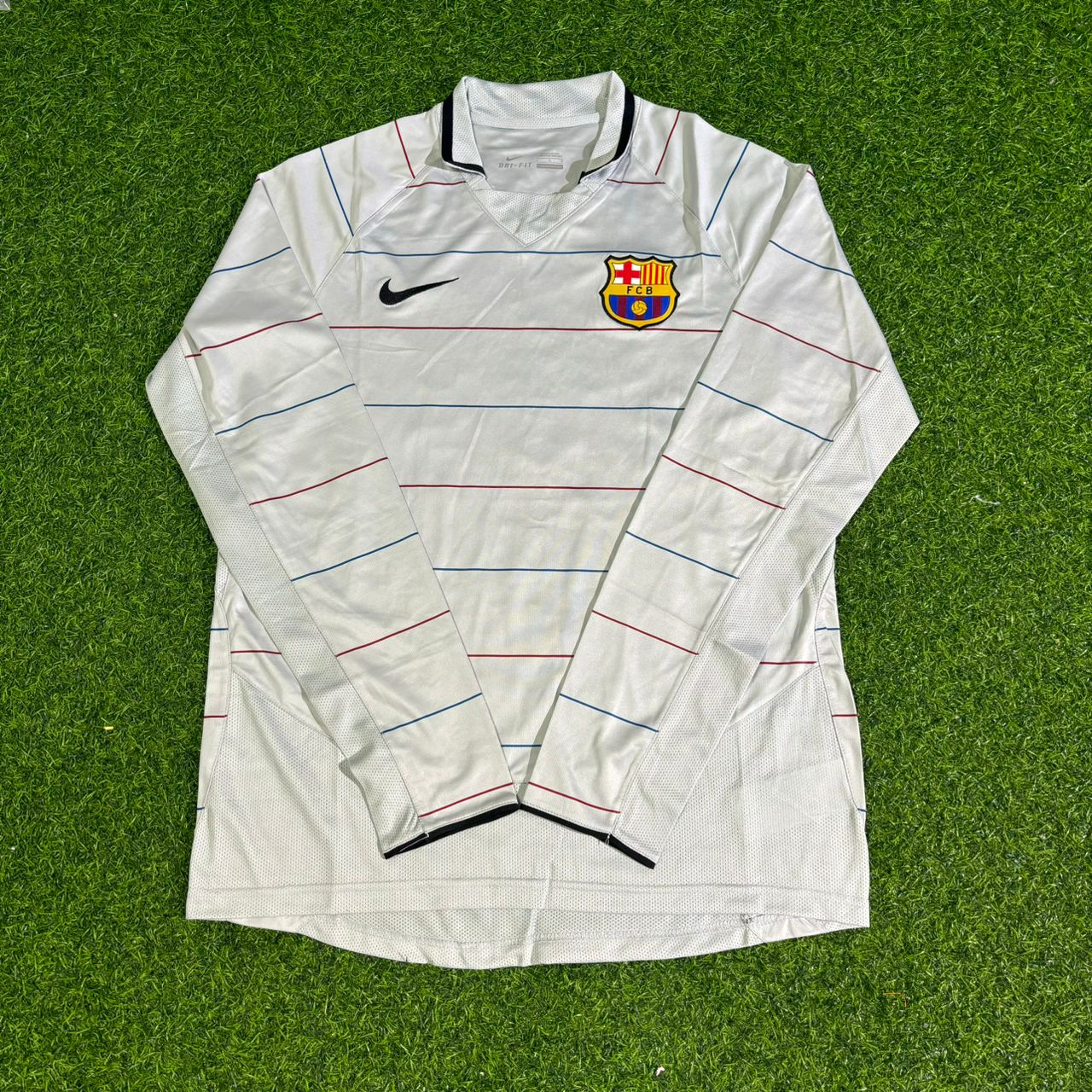 Ricardo Quaresma #20 Barcelona 2003 2004 Away Long Sleeve Retro Football Jersey Collection